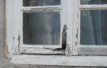 Fensterlack auf Holzfenster Wetterschenkel Wetterschenkelanstrich