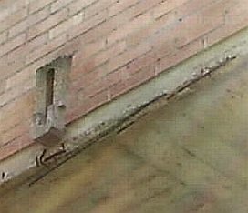 Balkonschaden durch korrodierte Bewehrung des Stahlbetons