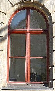 100 Jahre altes Fenster / Kastenfenster nach Instandsetzung / Sanierung