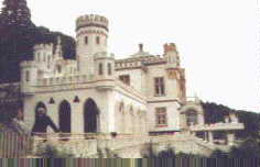  Rheinisches Schloß mit Burgblick käuflich abzugeben